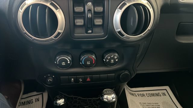 Used 2014 Jeep Wrangler Unlimited Sport AWD/4WD image 13