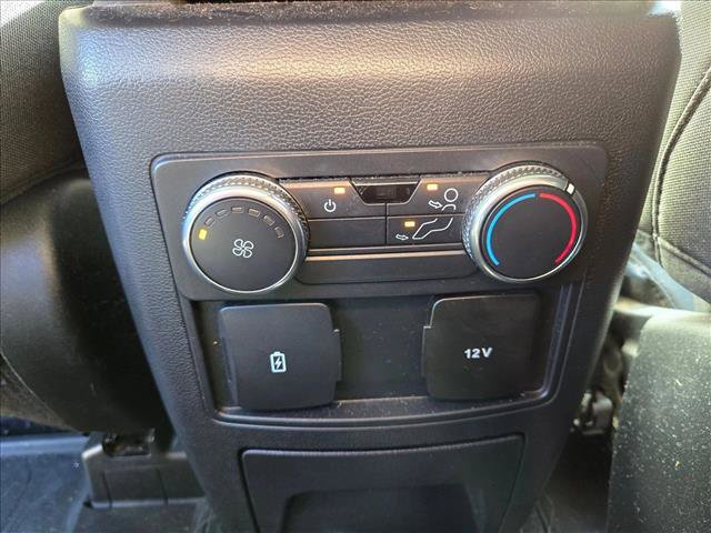 Used 2022 Ford Explorer XLT image 15
