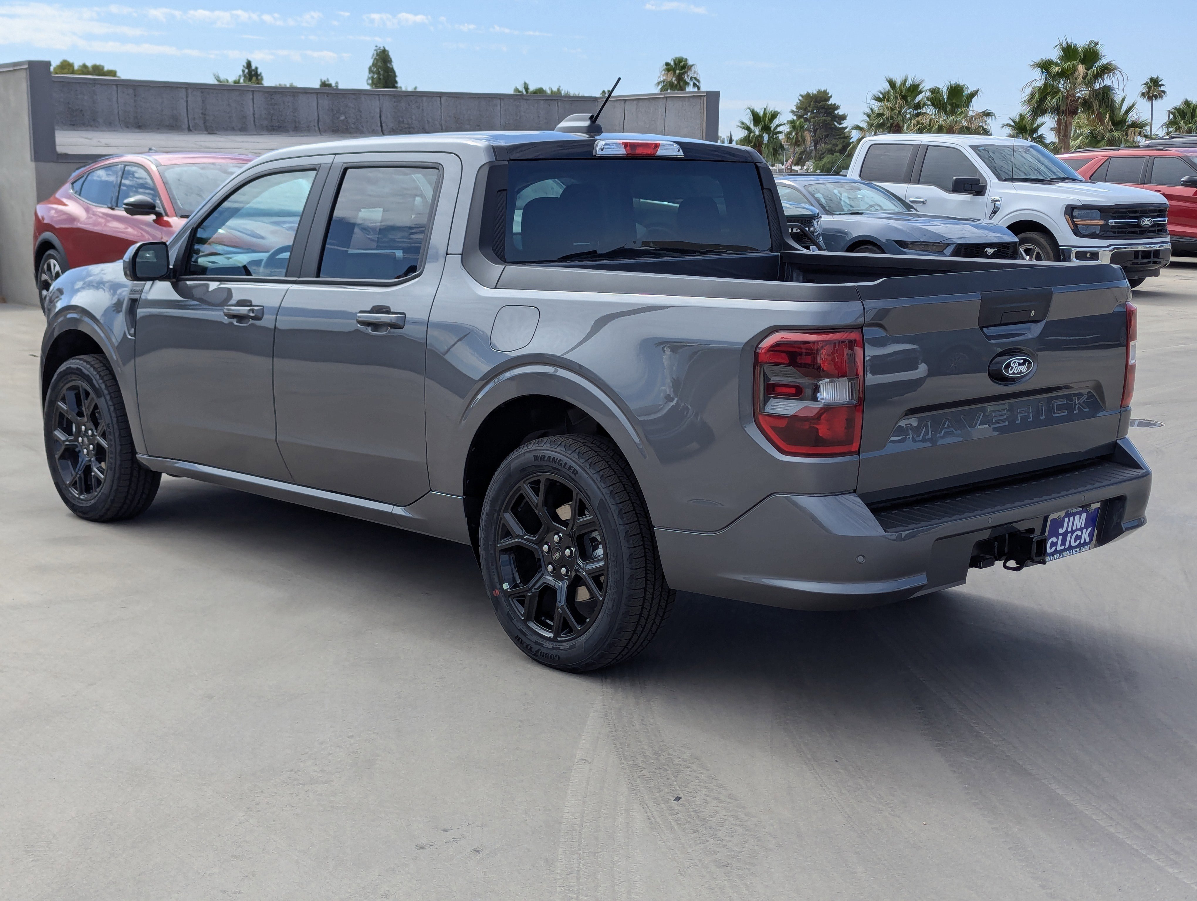 New 2025 Ford Maverick Lobo image 4