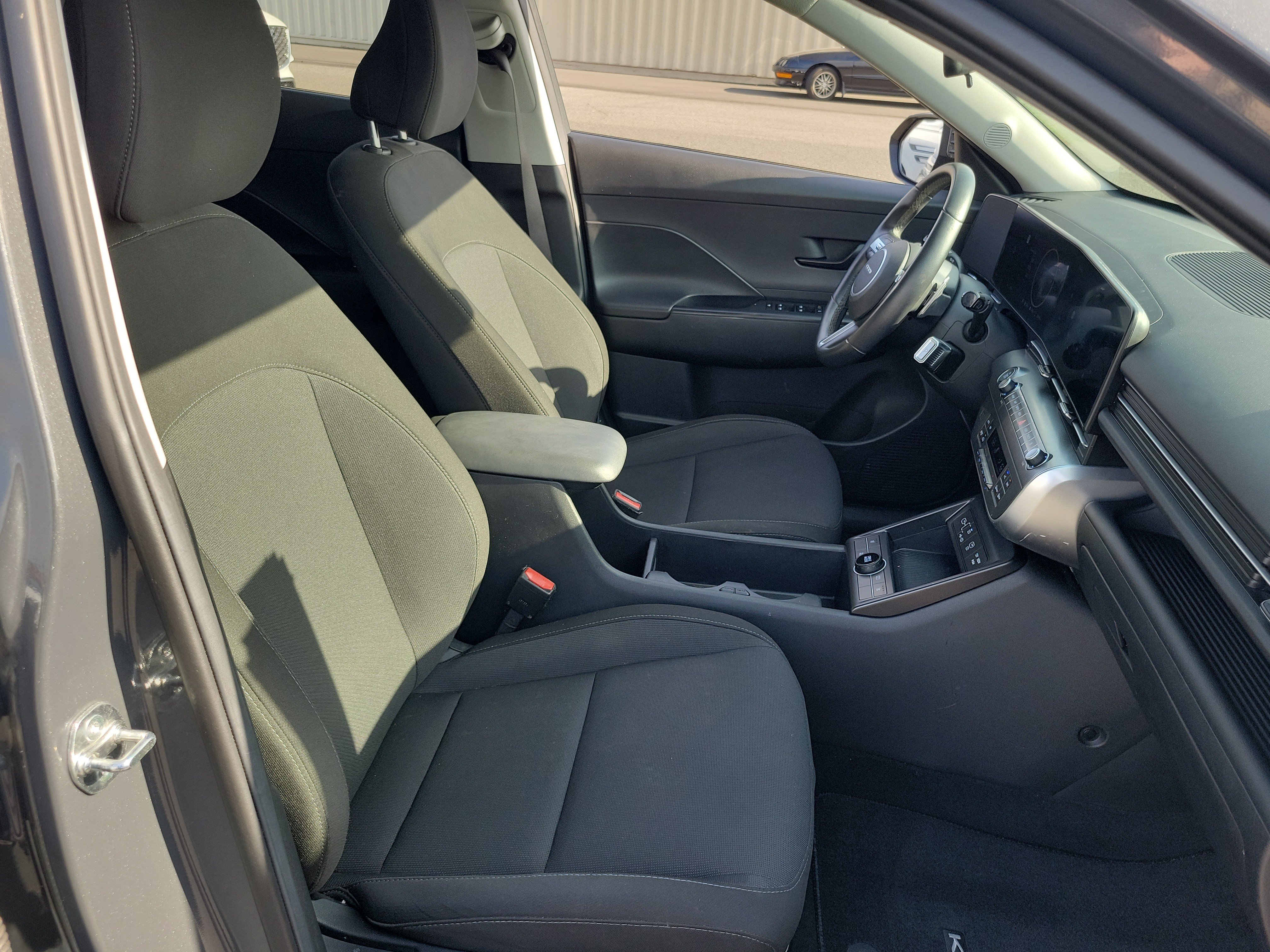 Certified 2024 Hyundai Kona SEL FWD image 22