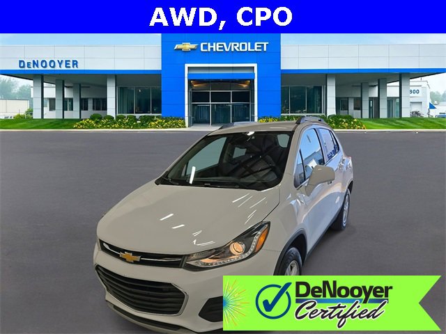 Used 2020 Chevrolet Trax LT w/ LT Convenience Package