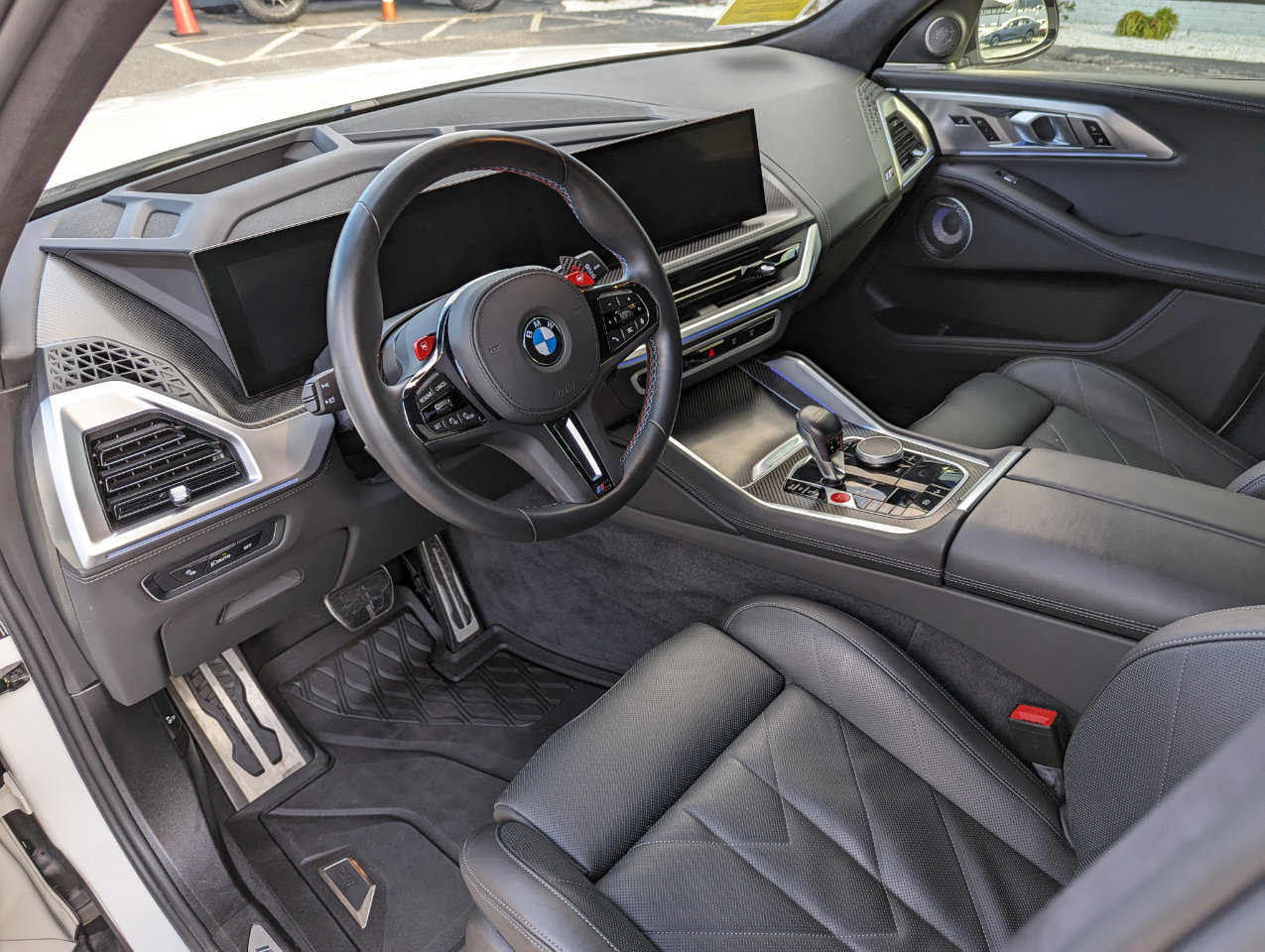 Used 2025 BMW XM Sports Activity Vehicle image 15