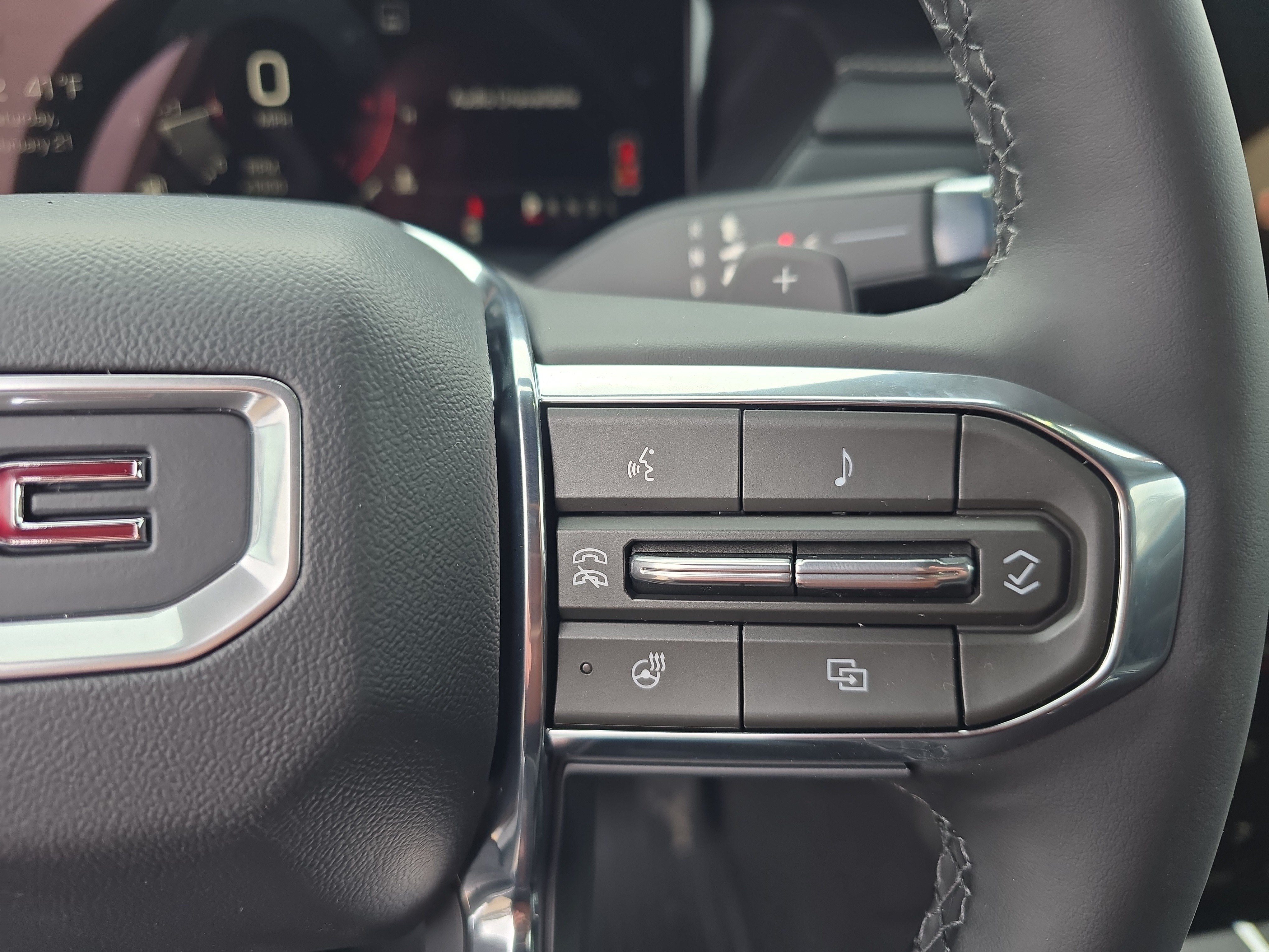 New 2026 GMC Acadia Elevation AWD/4WD image 25