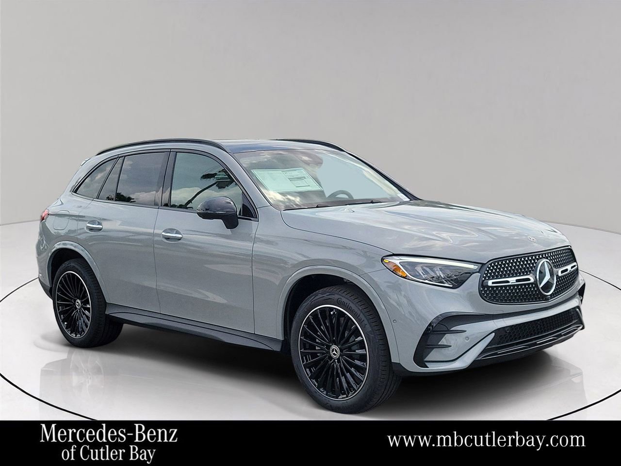 New 2026 Mercedes-Benz GLC 300 image 1