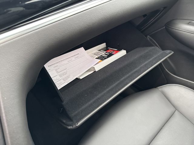 Used 2024 Cadillac XT6 Sport image 34