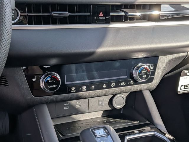 New 2026 Mitsubishi Outlander SE FWD image 21