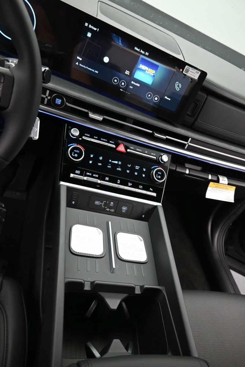 New 2027 Hyundai Santa Fe Limited AWD/4WD image 22
