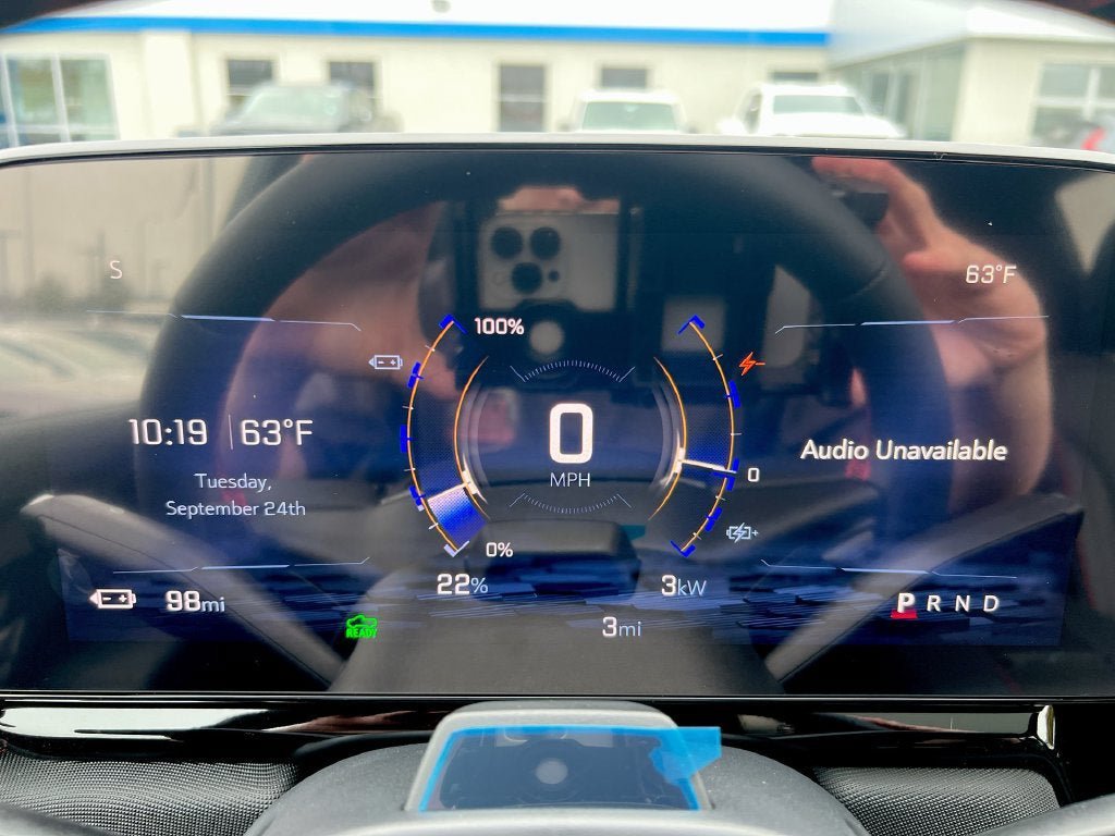 New 2024 Chevrolet Silverado EV RST AWD/4WD image 11