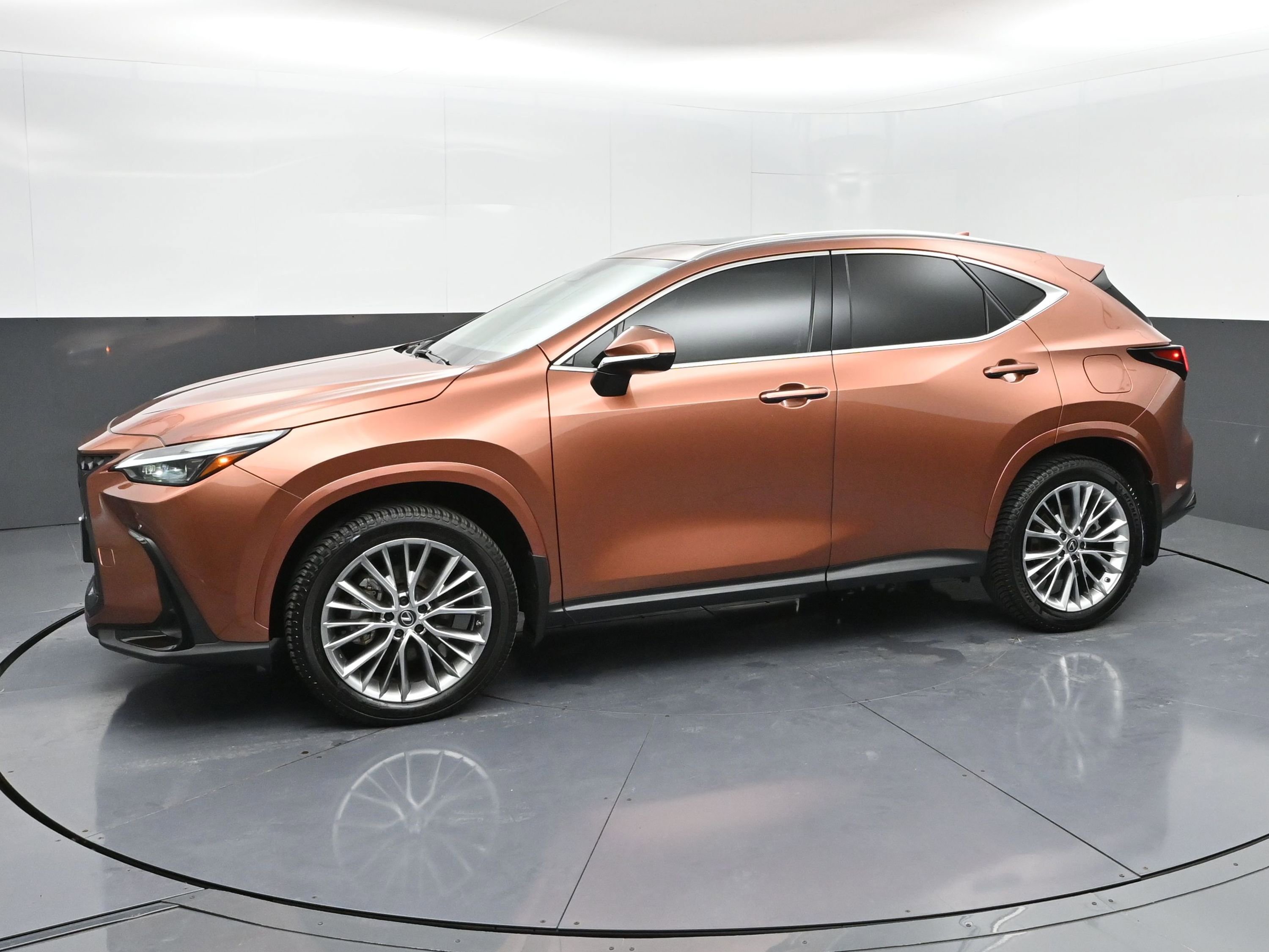 Used 2025 Lexus NX 350h AWD w/ Cold Area Package image 31