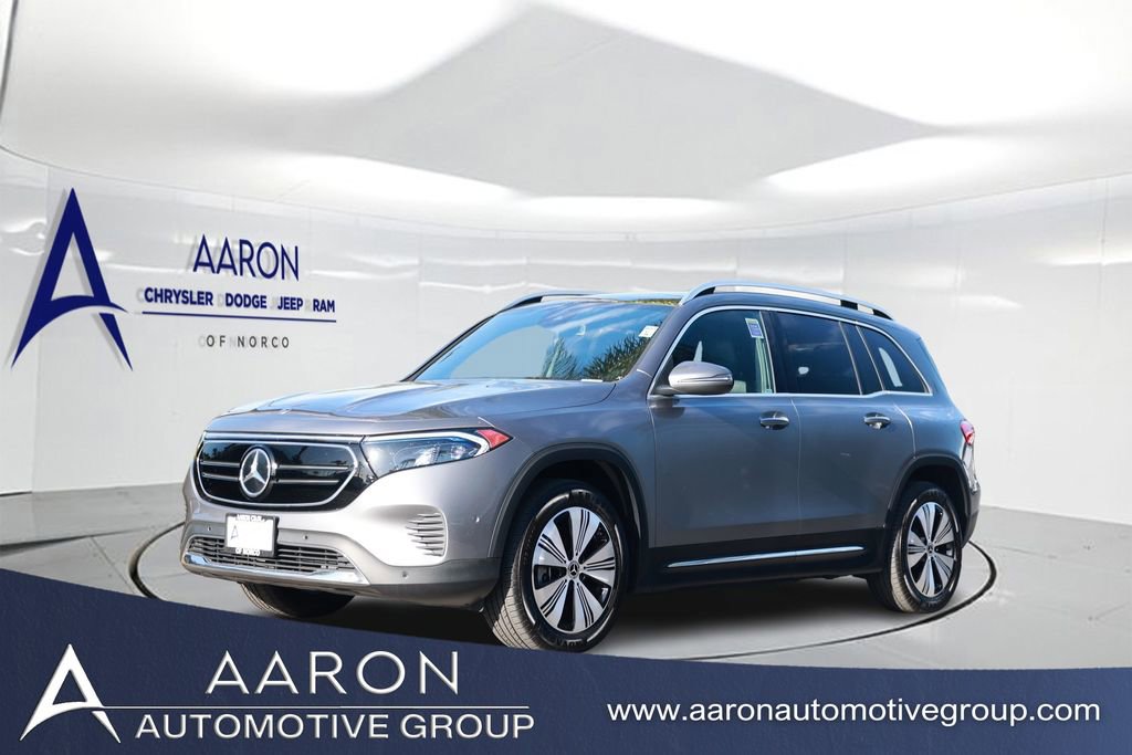 Used 2023 Mercedes-Benz EQB 300 4MATIC w/ Exclusive Package image 1