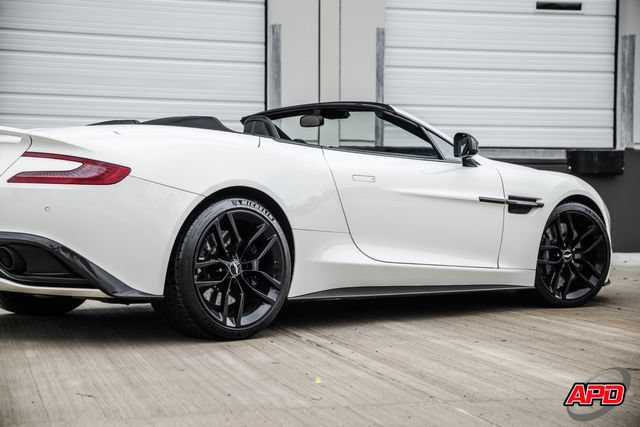 Used 2016 Aston Martin Vanquish Volante RWD image 61