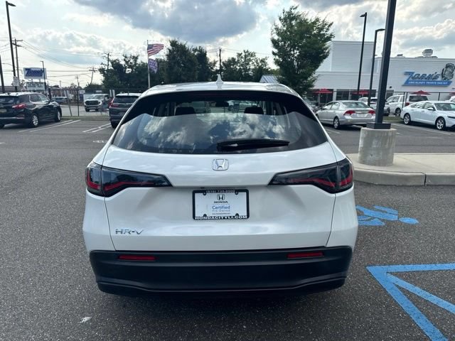 Certified 2023 Honda HR-V LX image 7