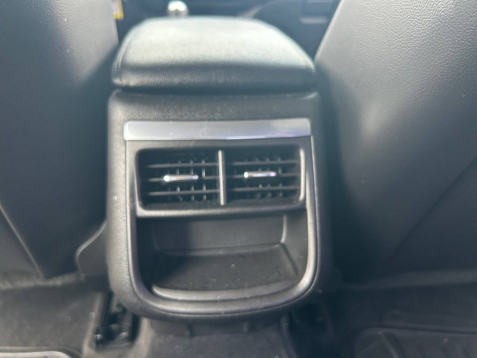 Used 2015 Chevrolet Impala LT w/ Convenience Package FWD image 29