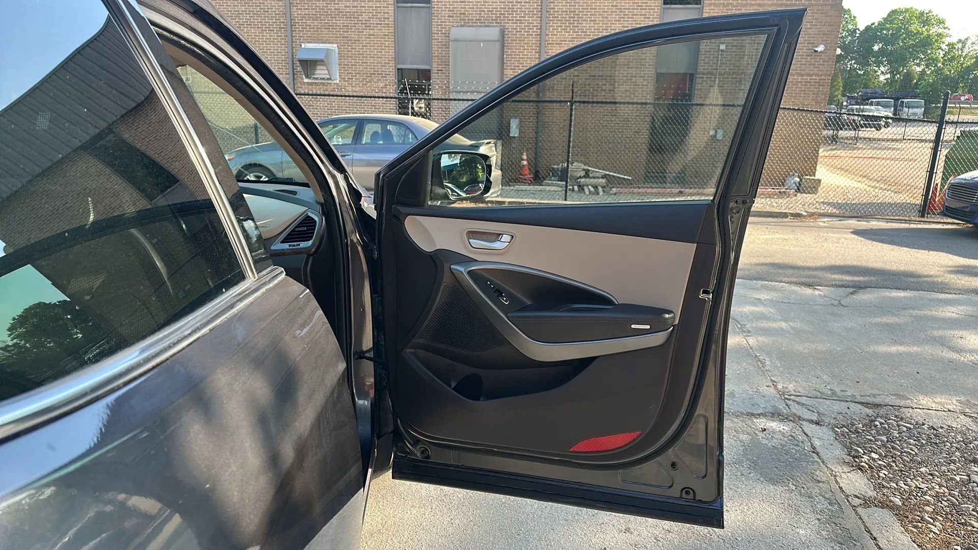 Used 2018 Hyundai Santa Fe Sport FWD image 17