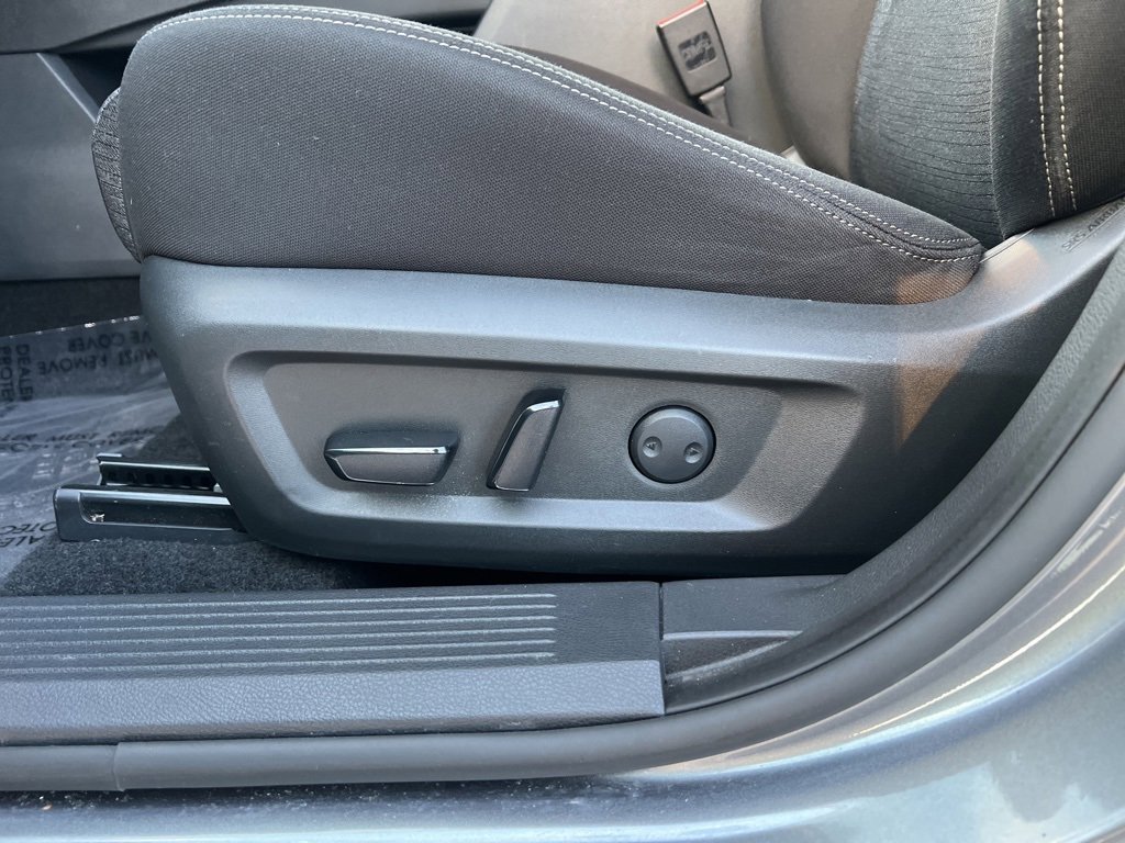 Used 2021 Nissan Rogue SV image 20