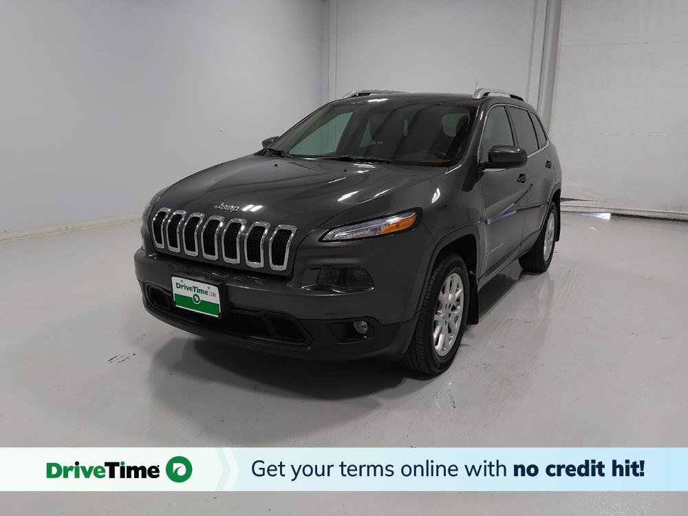 Used 2017 Jeep Cherokee Latitude w/ Cold Weather Group