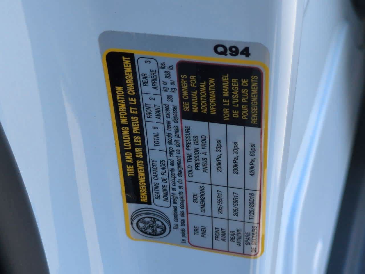 Used 2023 Hyundai Venue Limited FWD image 35