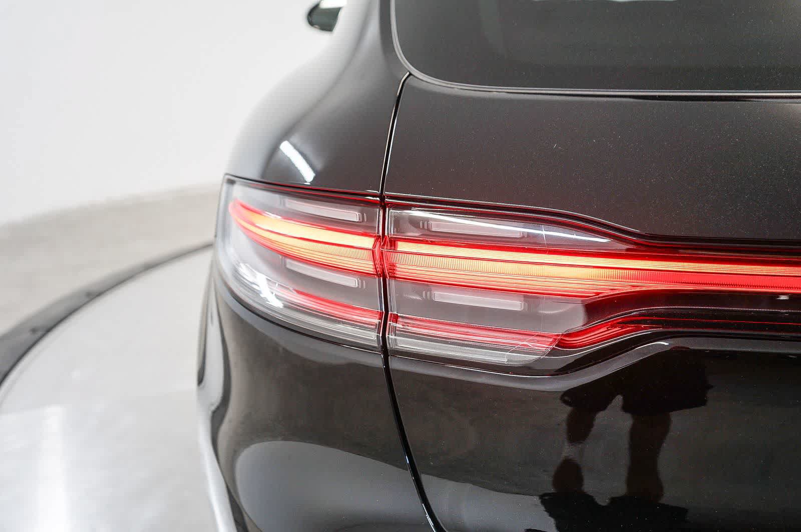 New 2026 Porsche Macan AWD/4WD image 11