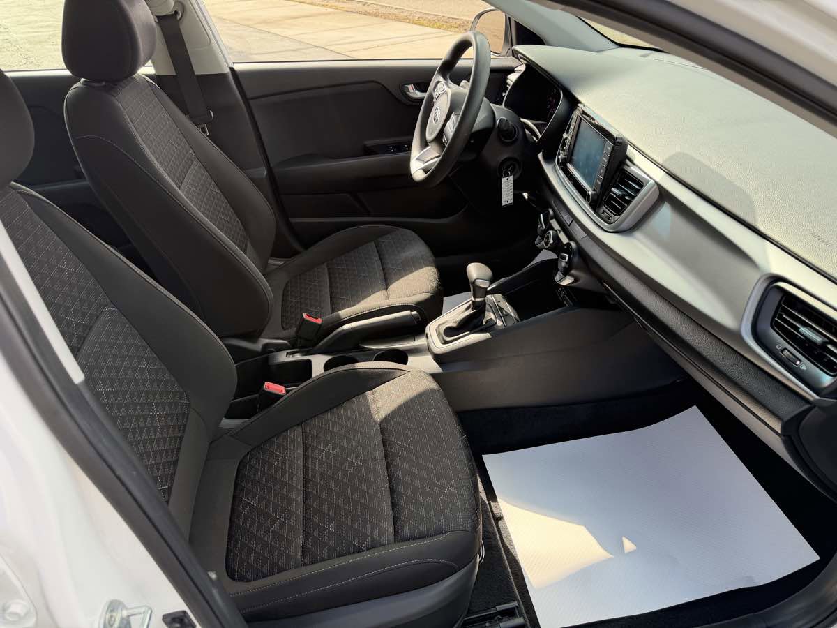 Used 2020 Kia Rio LX image 18