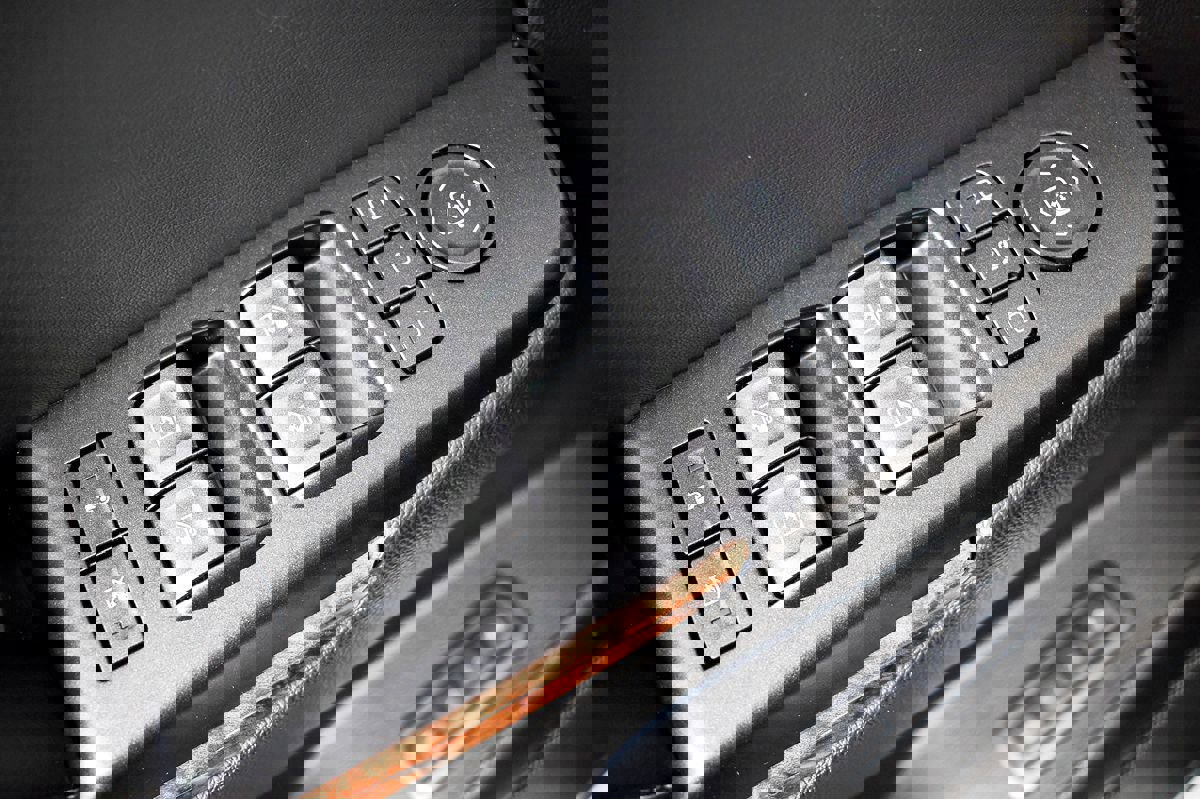 Used 2016 Chevrolet Suburban LTZ image 17