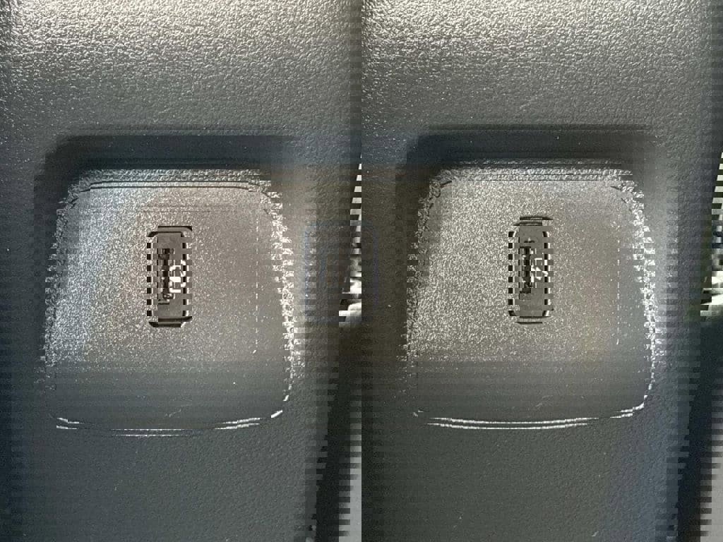 Used 2023 Nissan Sentra SV w/ All-Weather Package image 15