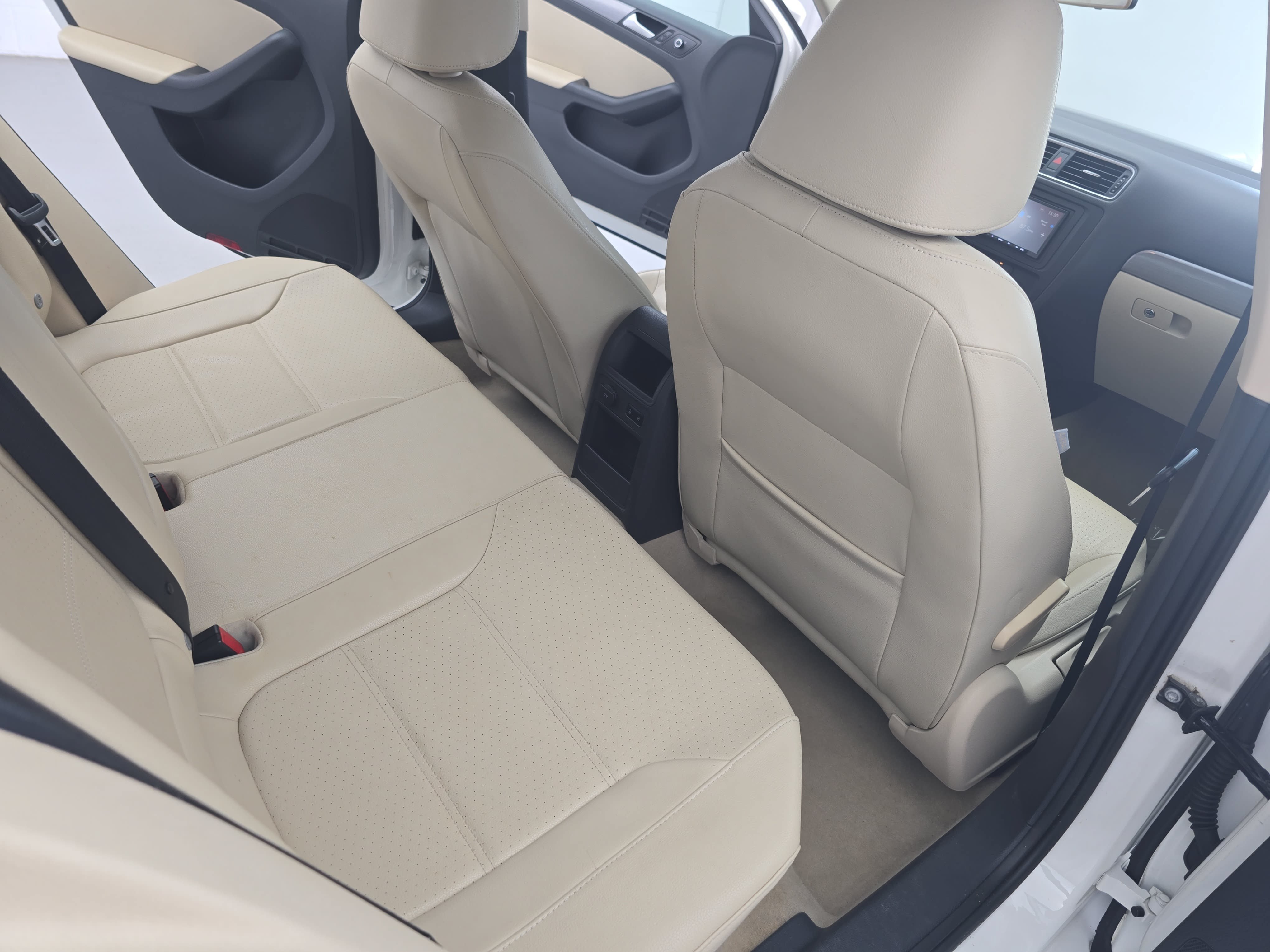 Used 2014 Volkswagen Jetta TDI FWD image 11