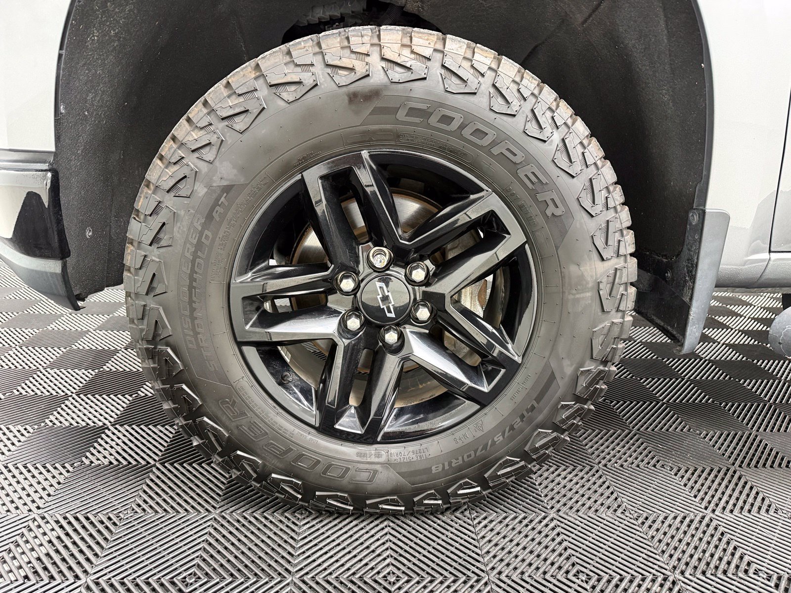 Used 2021 Chevrolet Silverado 1500 LT Trail Boss AWD/4WD image 12