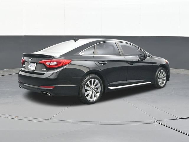 Used 2017 Hyundai Sonata Sport w/ Cargo Package FWD image 13