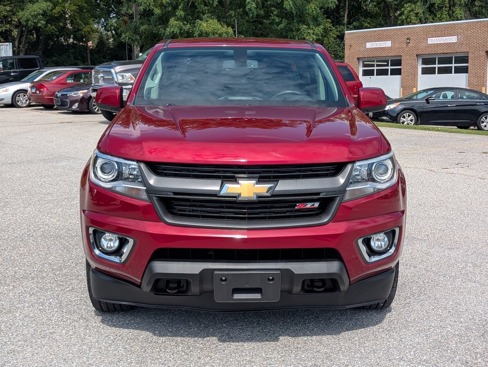 Used 2017 Chevrolet Colorado Z71 AWD/4WD image 8