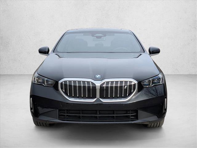 New 2026 BMW i5 eDrive40 w/ Premium Package image 6