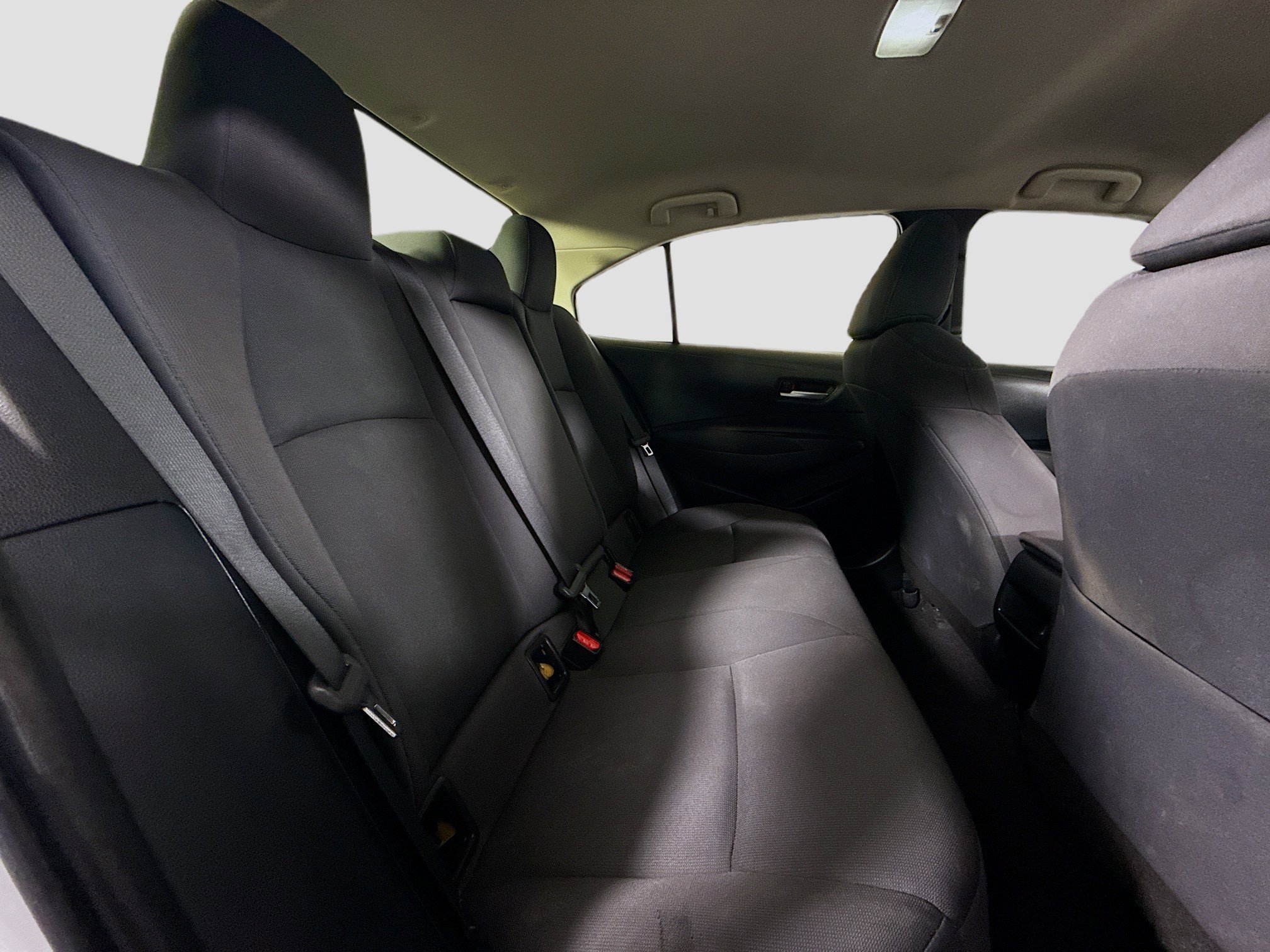 Used 2021 Toyota Corolla LE image 26