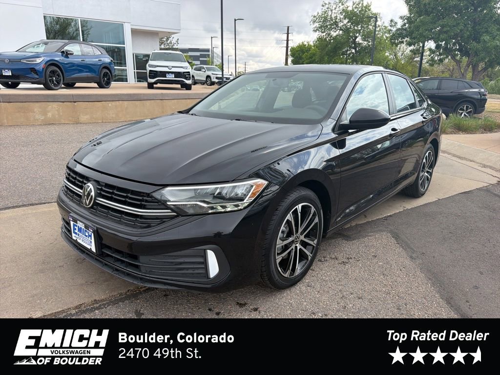 Used 2022 Volkswagen Jetta Sport FWD image 1