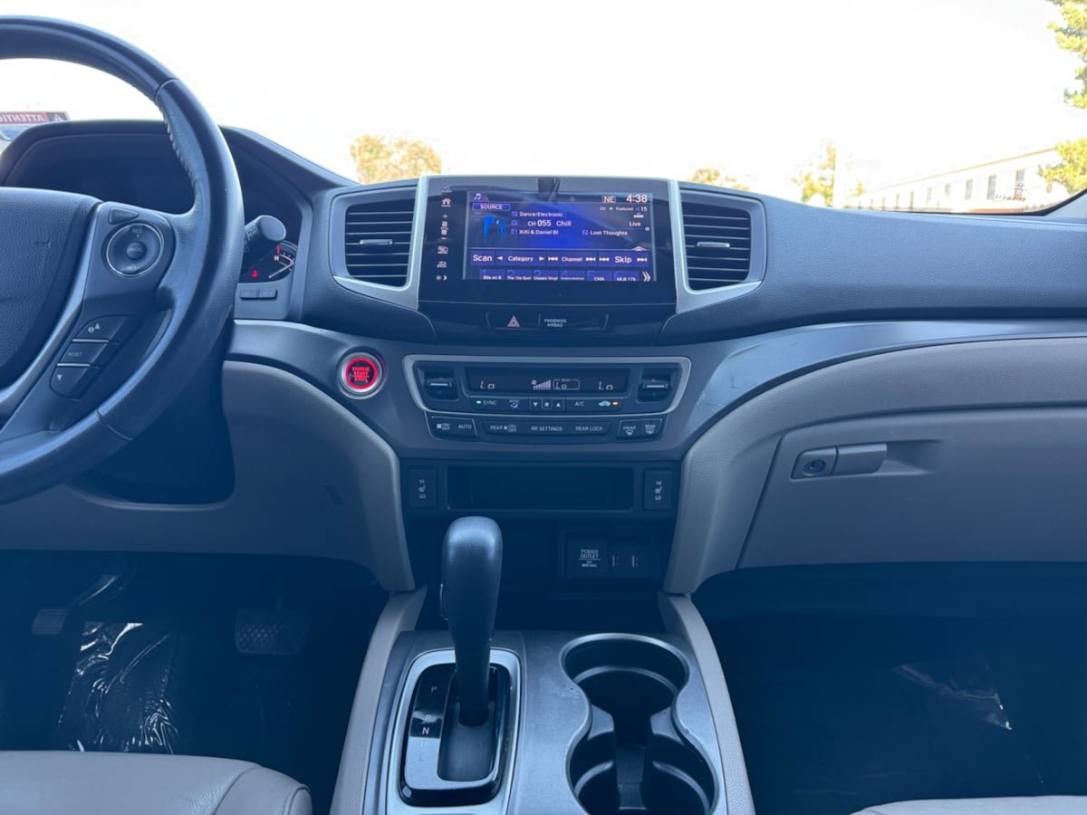 Used 2017 Honda Pilot EX-L image 15