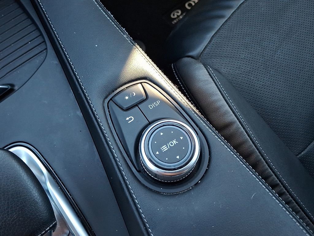 Used 2022 INFINITI QX50 Luxe image 25