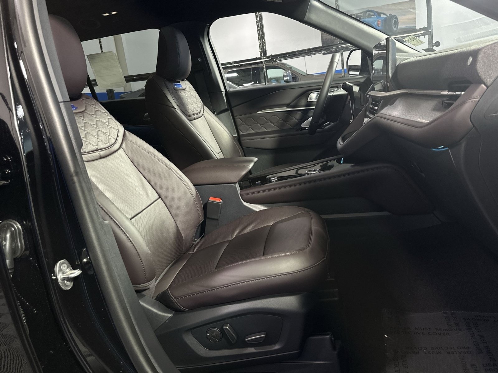 New 2026 Ford Explorer Platinum w/ LUX Leather Package AWD/4WD image 47