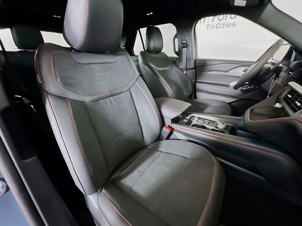 New 2026 Ford Explorer ST w/ Sun And Sound Package image 18