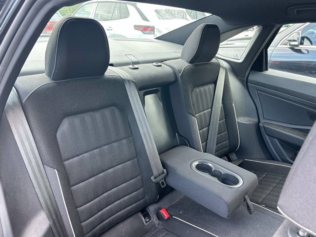 Used 2024 Volkswagen Jetta Sport FWD image 39