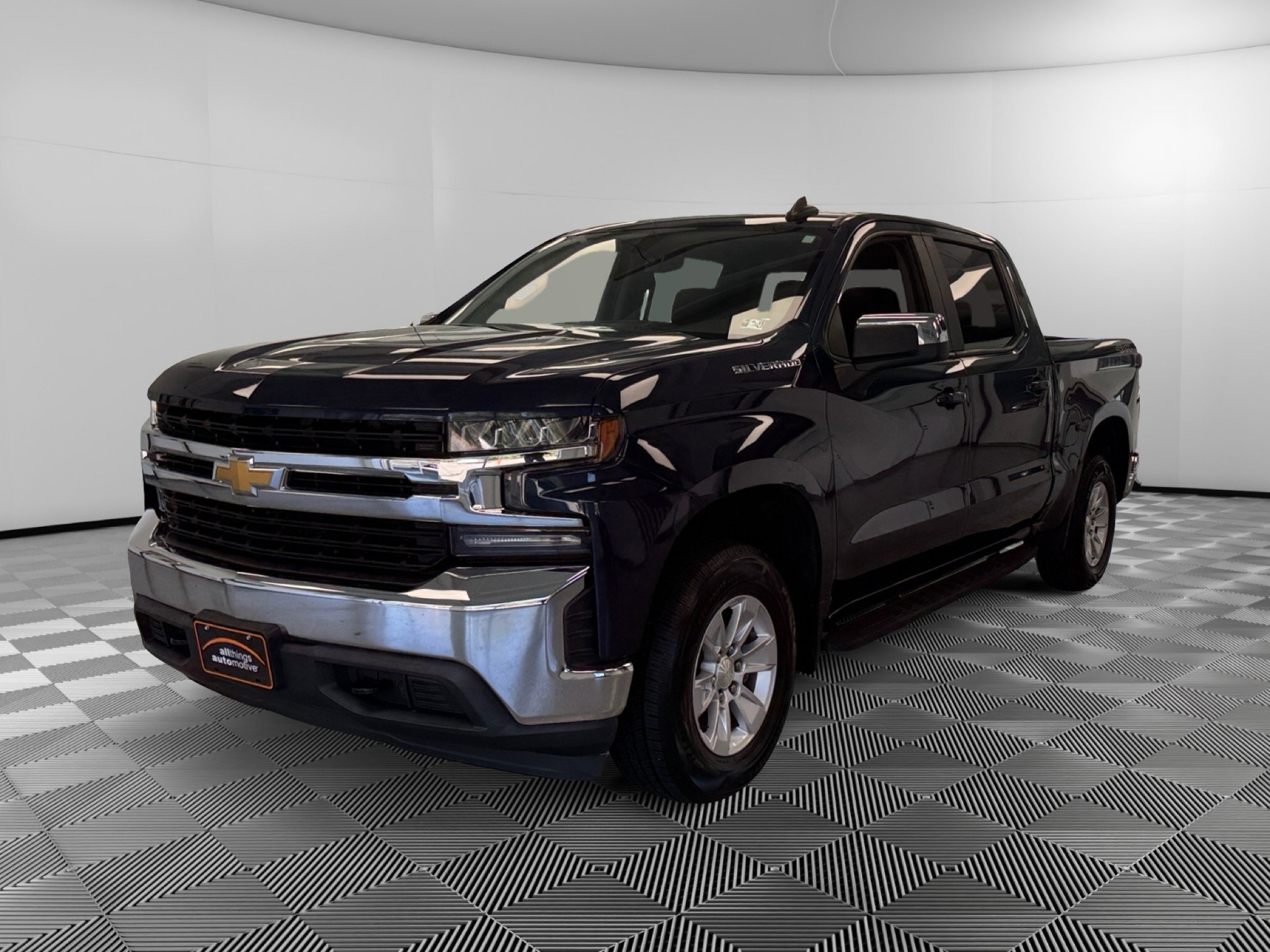 Used 2019 Chevrolet Silverado 1500 LT w/ All-Star Edition AWD/4WD image 4