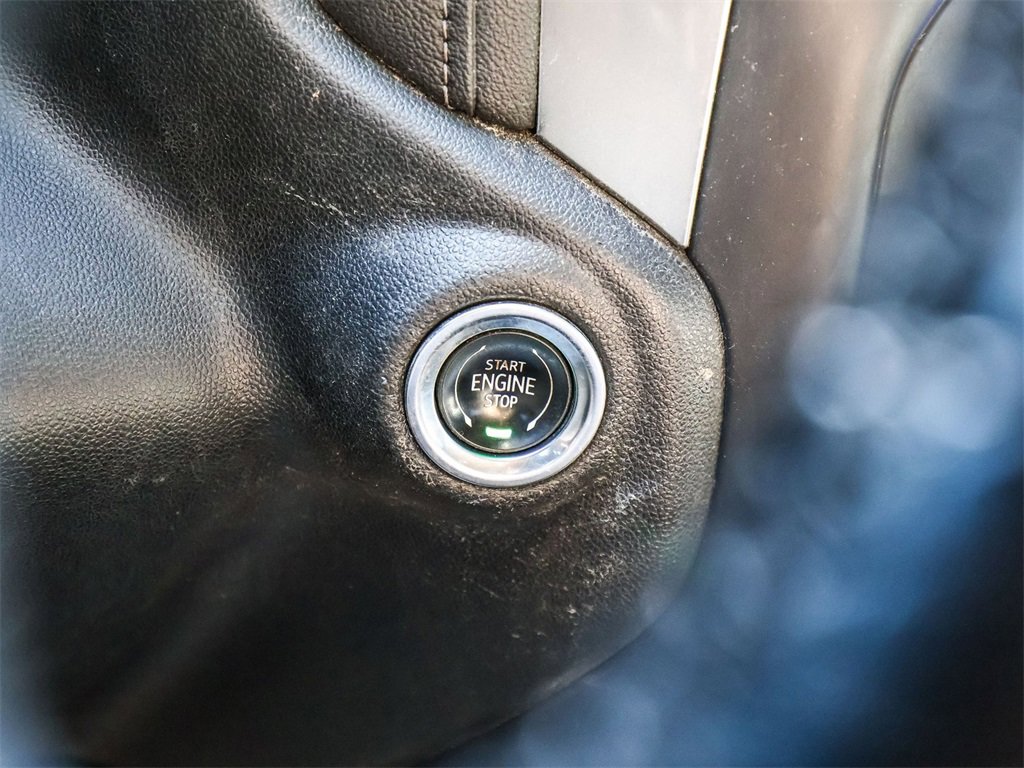 Used 2020 Chevrolet Silverado 1500 LT Trail Boss w/ Midnight Edition image 28