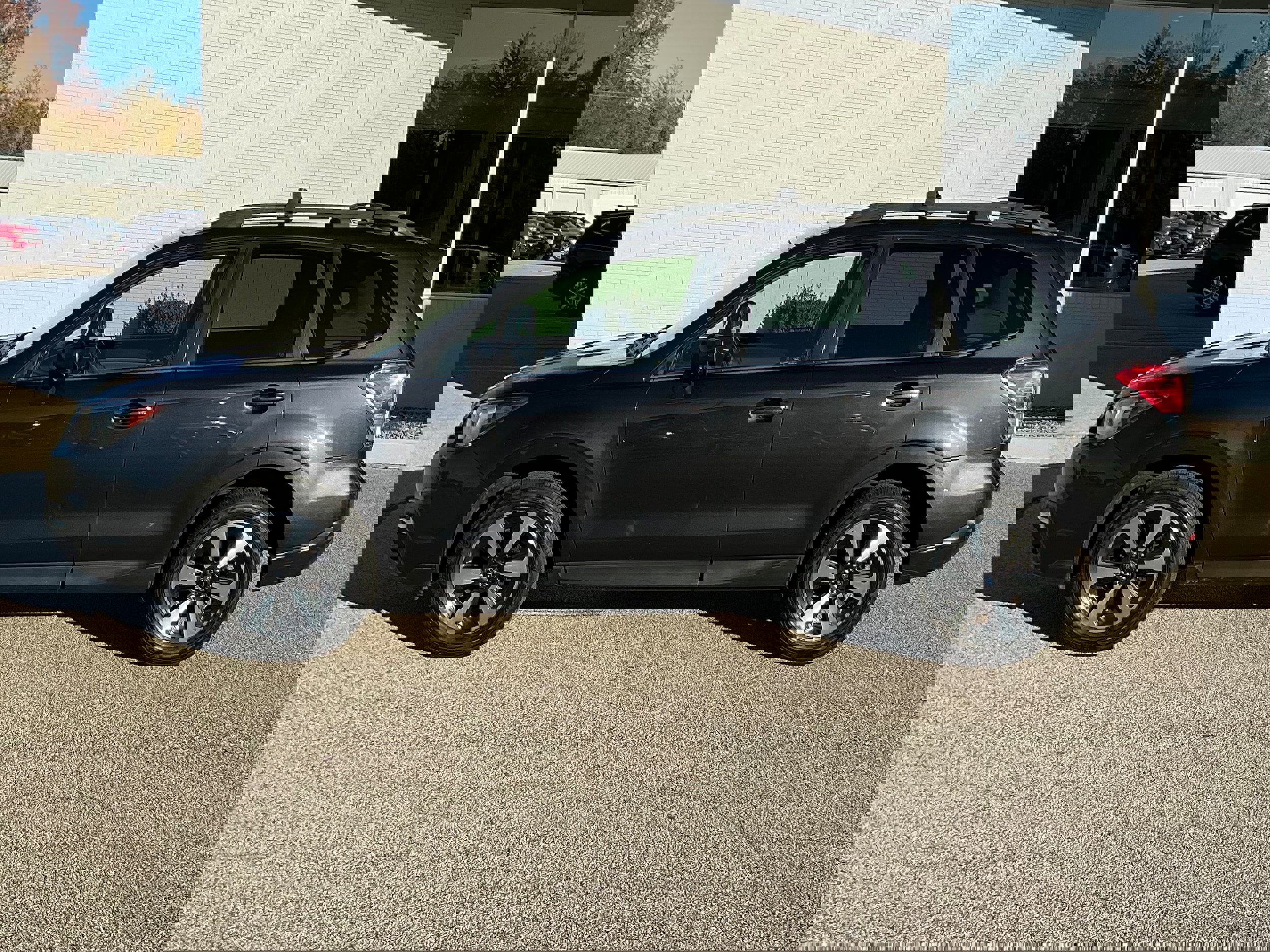 Used 2018 Subaru Forester 2.5i Limited image 2