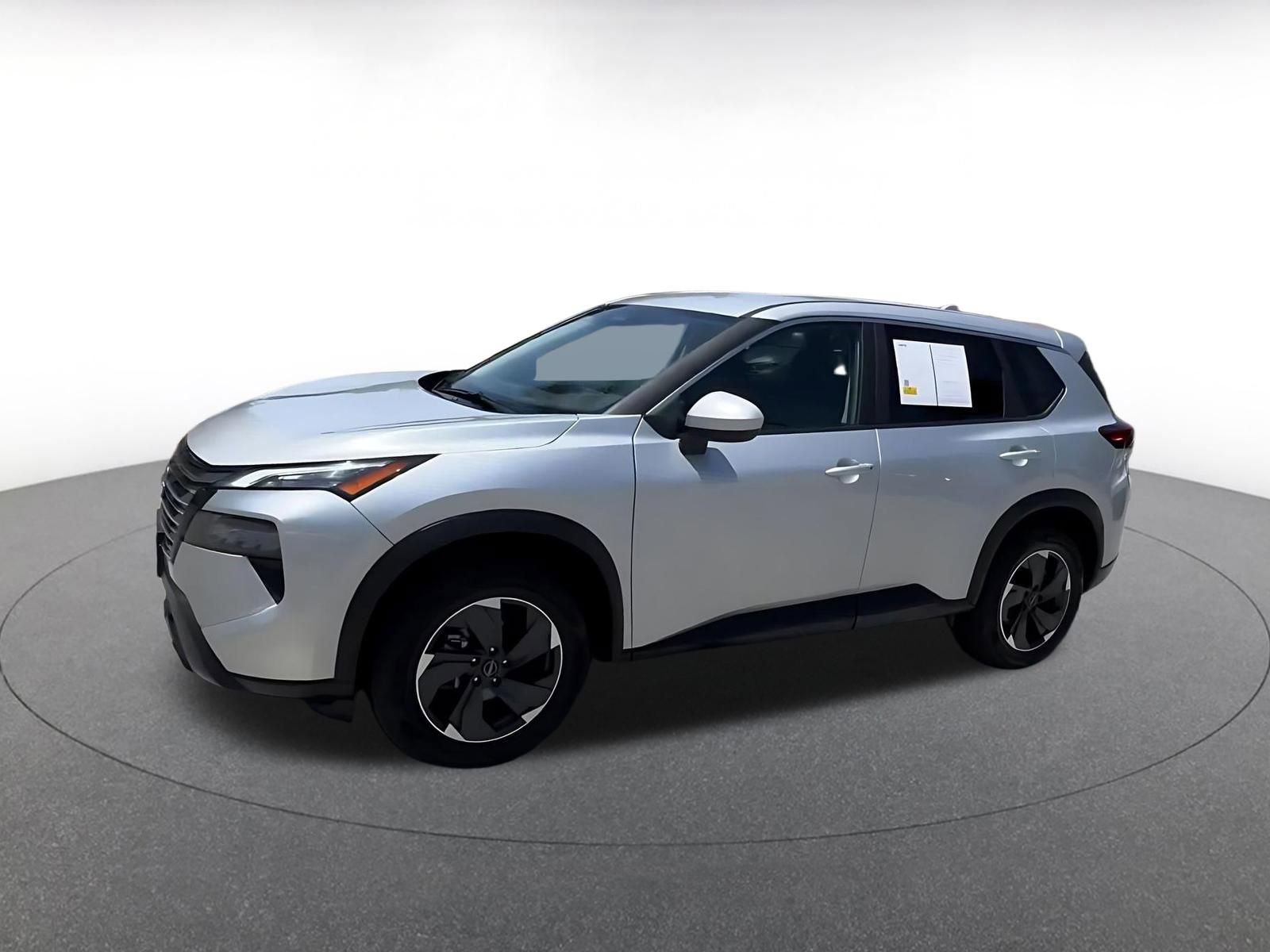 Used 2025 Nissan Rogue SV AWD/4WD image 8