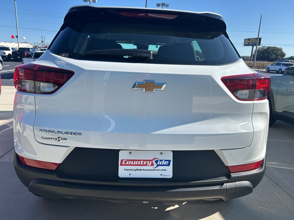 New 2026 Chevrolet TrailBlazer LS image 6