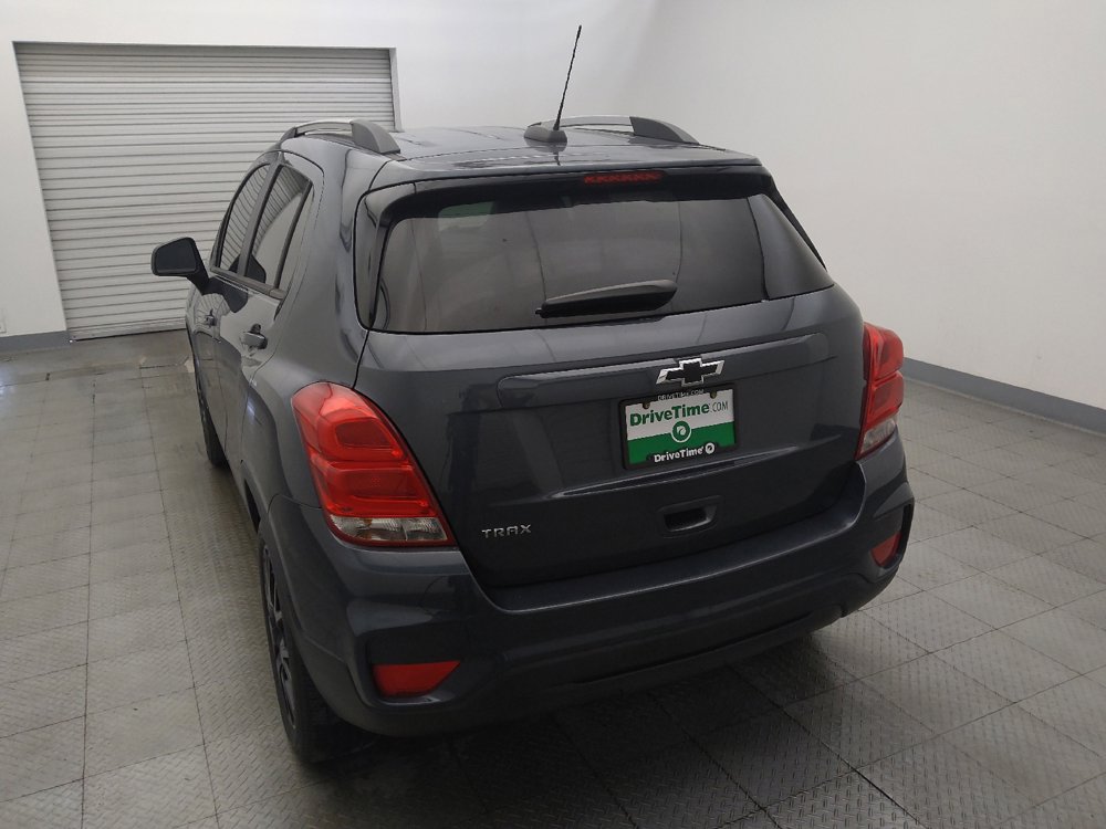 Used 2021 Chevrolet Trax LT w/ Sport Edition FWD image 6