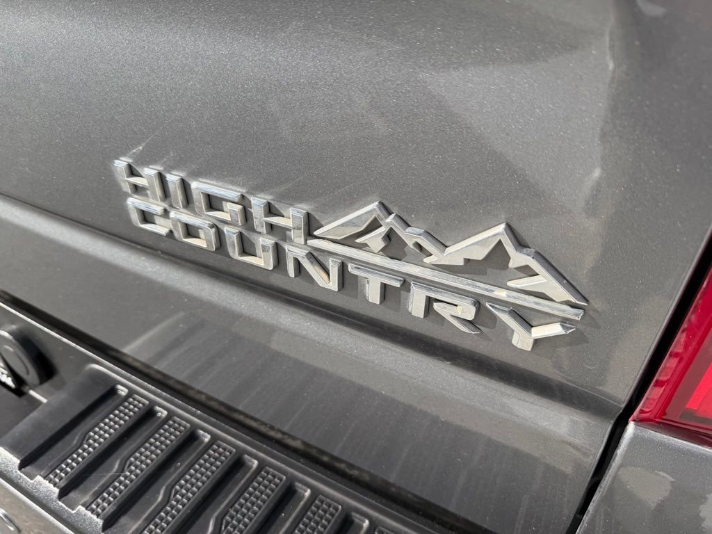 Used 2021 Chevrolet Silverado 1500 High Country w/ Safety Package II image 13