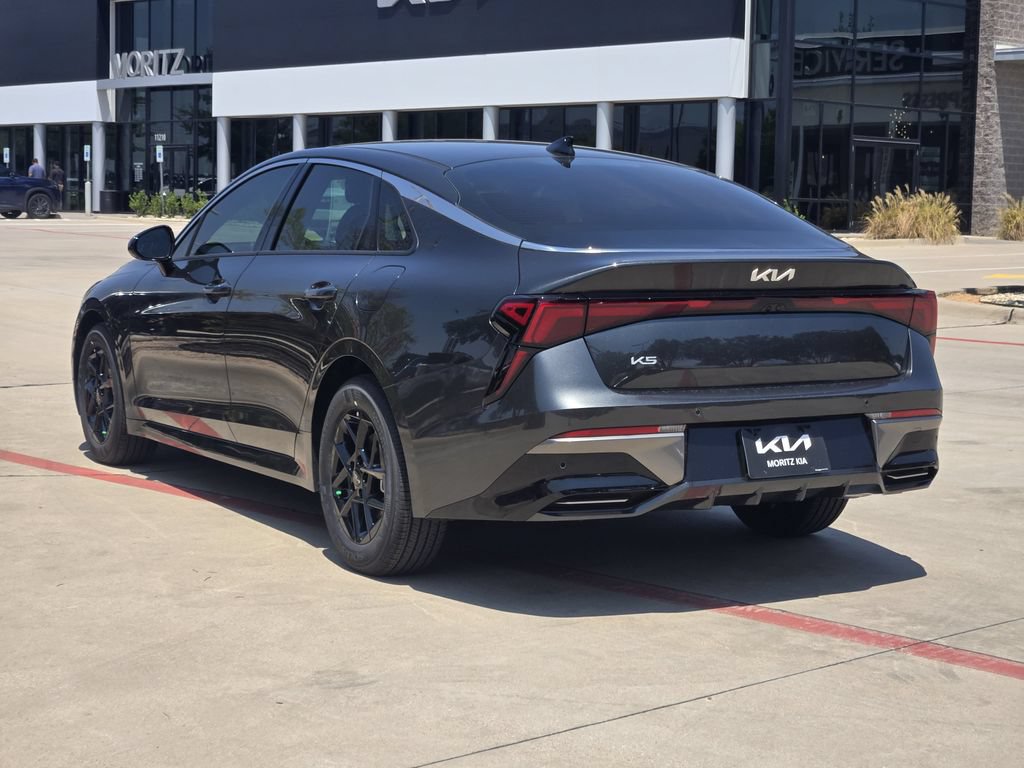 New 2026 Kia K5 LXS FWD image 3