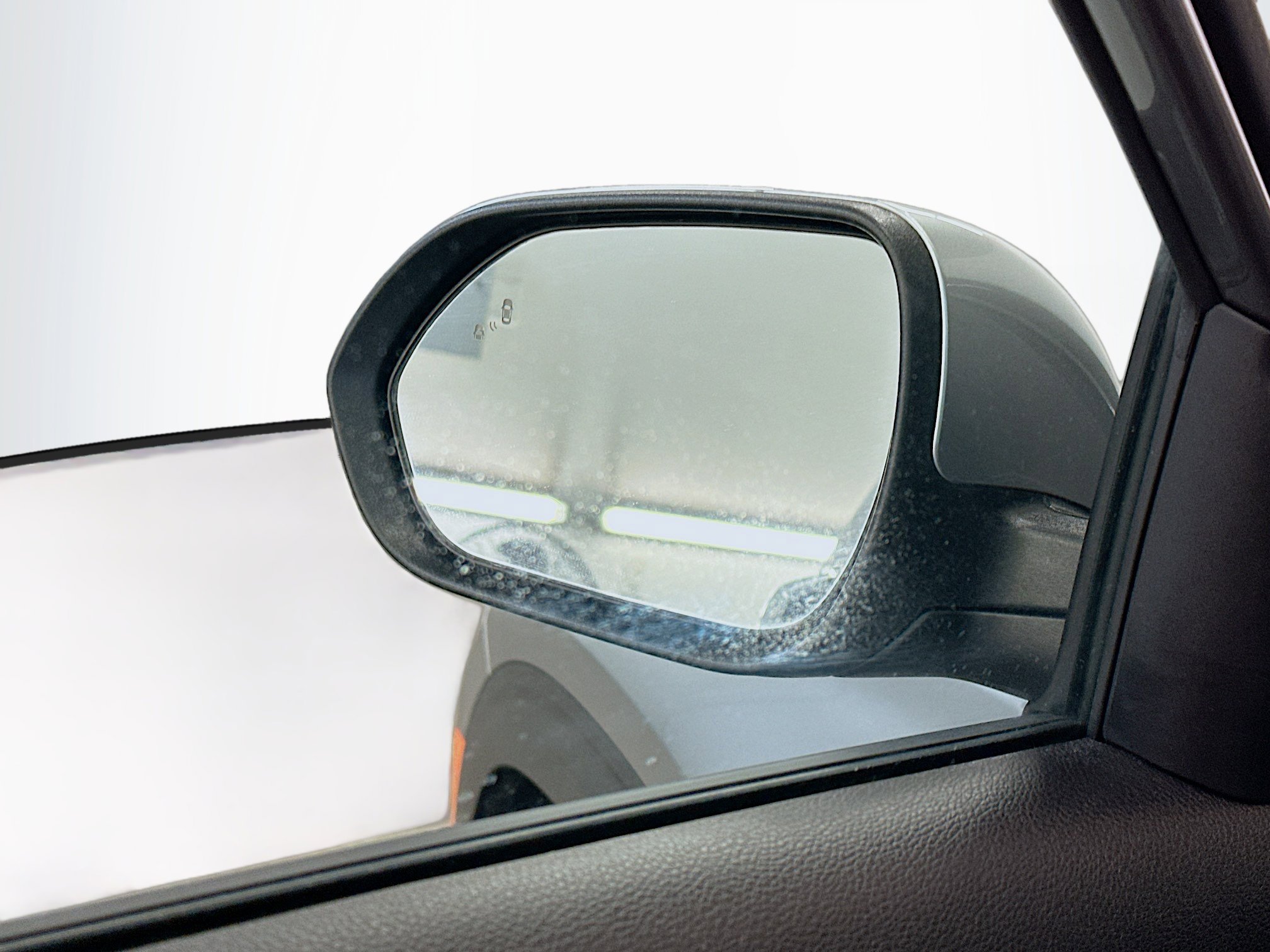 Used 2023 Kia Seltos EX image 16