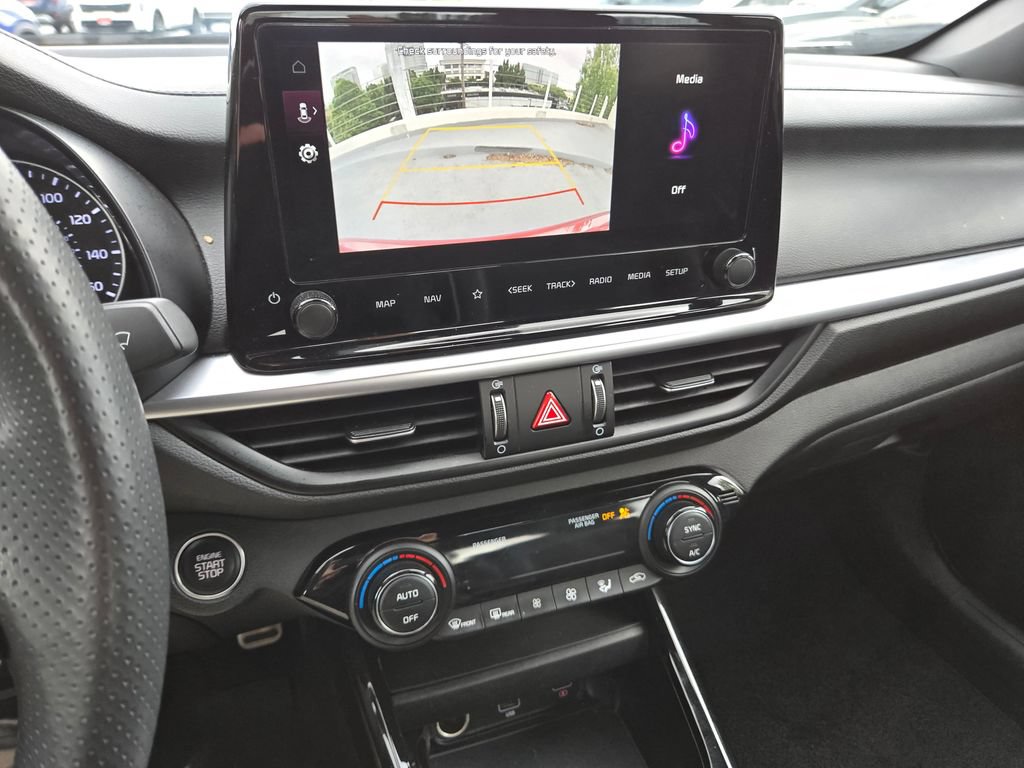 Certified 2024 Kia Forte GT-Line FWD image 28