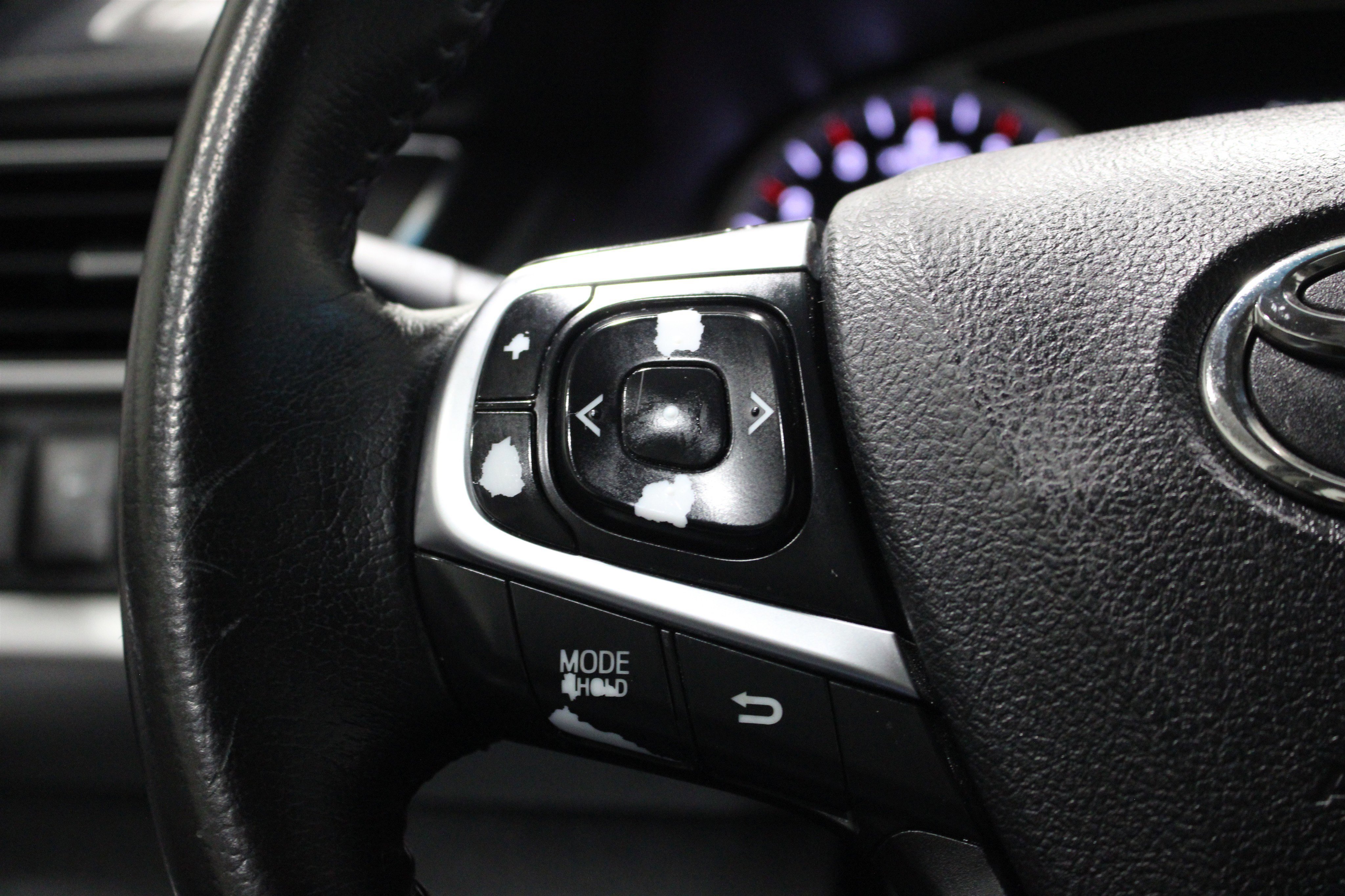 Used 2015 Toyota Camry XSE w/ Advanced Technology Package FWD image 10