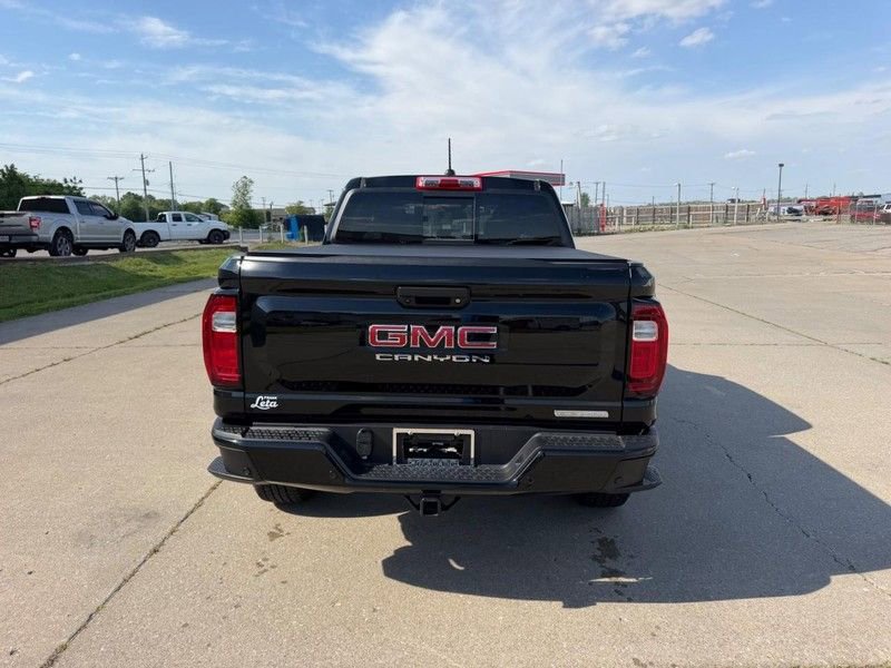Used 2024 GMC Canyon Elevation w/ Elevation Premium Package RWD image 4