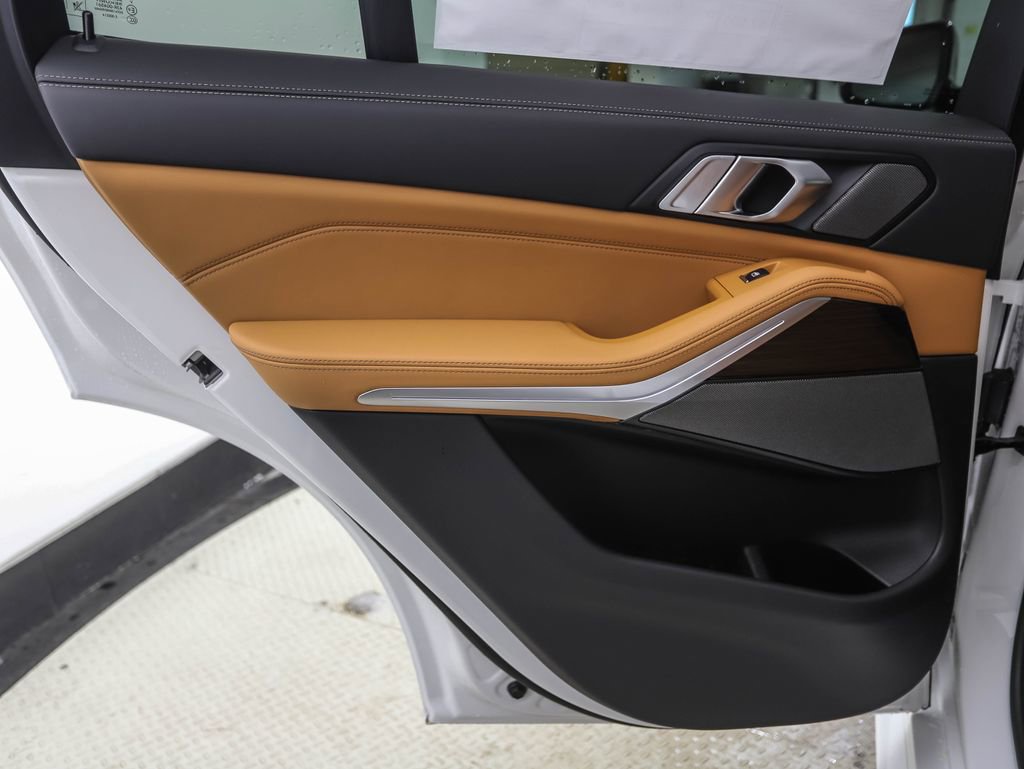 New 2026 BMW X5 xDrive40i w/ M Sport Package image 20